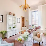 In Near Guinigi Tower Apartman Lucca